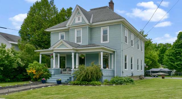 Photo of 24 Butler St, Waterbury, VT 05676