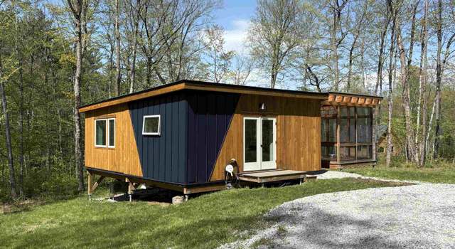 Photo of 1578 Downer Rd, Sharon, VT 05065-9712