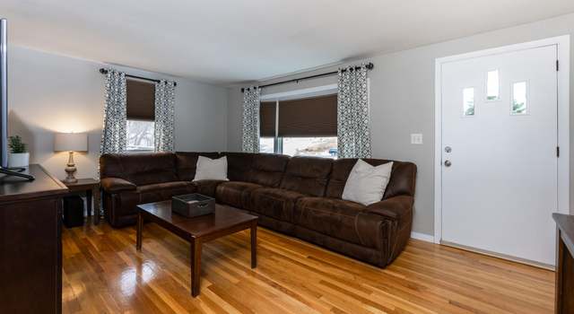 Photo of 13 Shetland Rd, Nashua, NH 03062