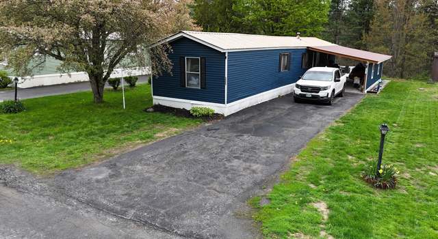 Photo of 291 Tall Timbers Dr, Hartford, VT 05001