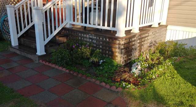 Photo of 211 Eastwind Dr, Waterbury Center, VT 05677