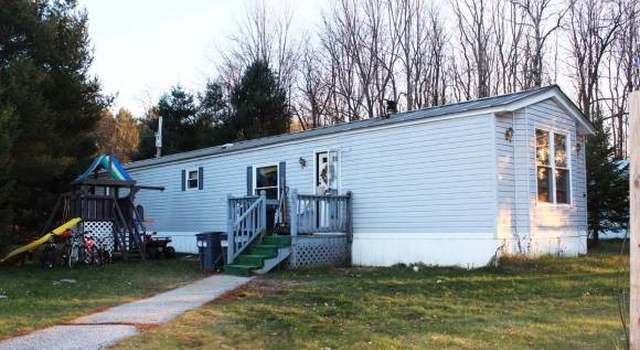Photo of 63 Expansion Ln, Northfield, VT 05663