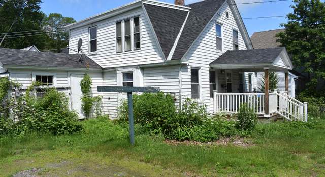 Photo of 31 North St, Jaffrey, NH 03452