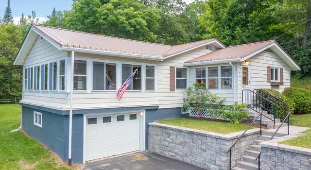 Photo of 141 Manns Hill Rd, Littleton, NH 03561