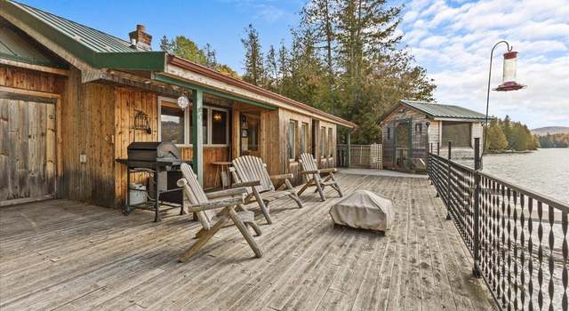 Photo of 439 Daniels Pond Rd, Glover, VT 05839