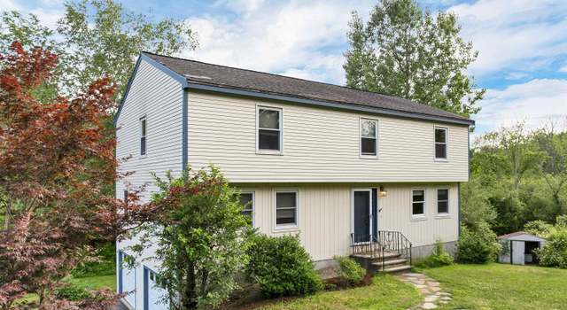 Photo of 27 Riverview Rd, Durham, NH 03824