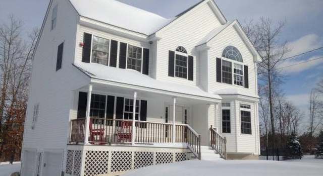 Photo of 31 Heath St, Newton, NH 03858