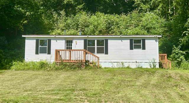 Photo of 74 Brackett Rd, Fairlee, VT 05045
