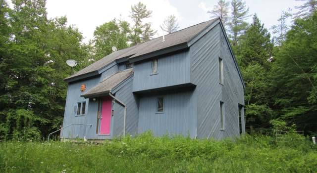 Photo of 272 Landman Ln, Jamaica, VT 05343