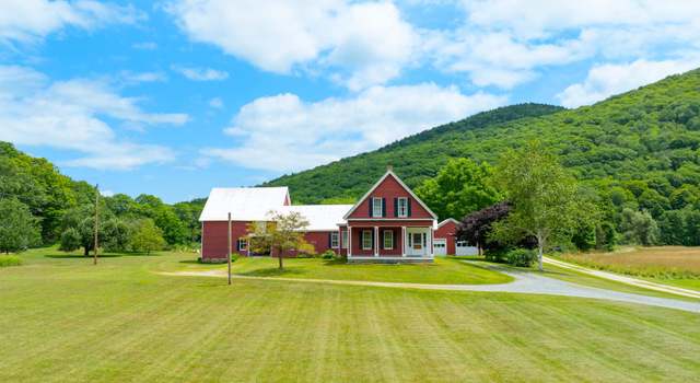 Photo of 61 Putnam Rd, Bridgewater Corners, VT 05035