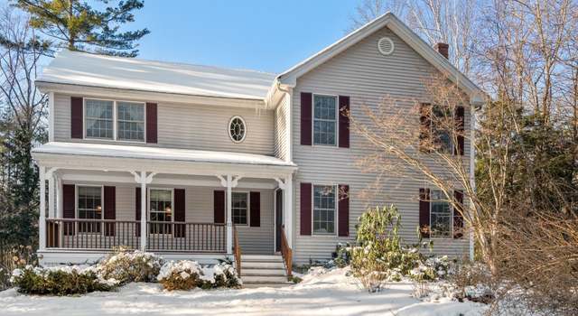 Photo of 12 Meadow Ln, Rochester, NH 03867