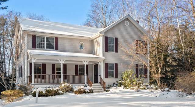 Photo of 12 Meadow Ln, Rochester, NH 03867