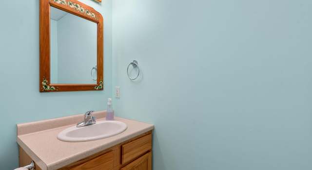 Photo of 12 Meadow Ln, Rochester, NH 03867