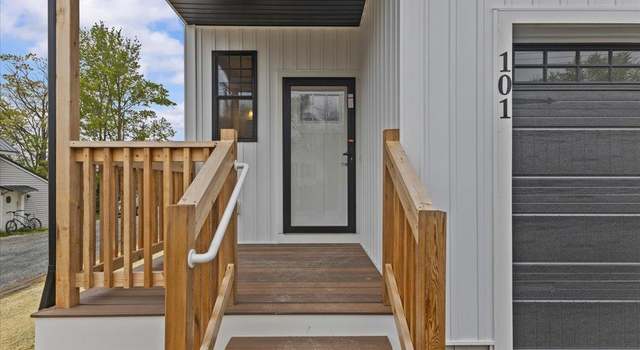 Photo of 23 Ferris St #101, St. Albans City, VT 05478