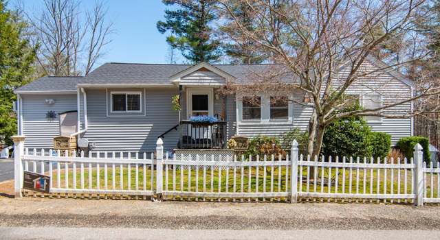 Photo of 8 Cove Rd, Salem, NH 03079