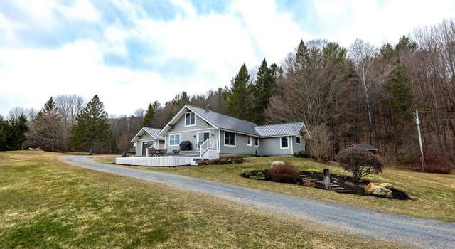 Photo of 2733 Cookeville Rd, Corinth, VT 05039