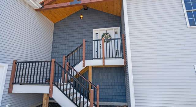 Photo of 143 Straw Rd, Manchester, NH 03102