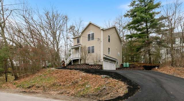 Photo of 308 Shore Dr, Salem, NH 03079