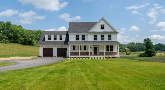 Photo of 232 Oak St #9, Dover, NH 03820