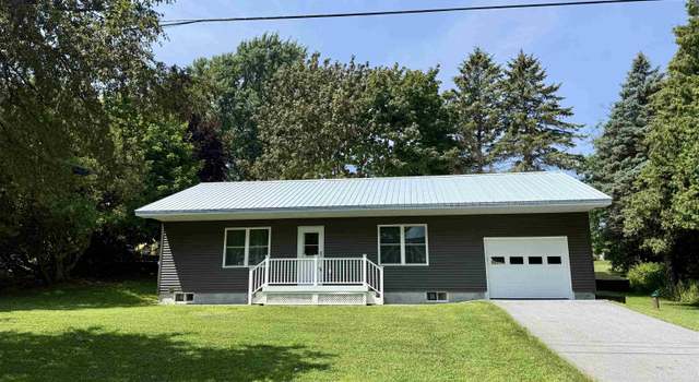 Photo of 102 E Shore Dr, St. Albans Town, VT 05478