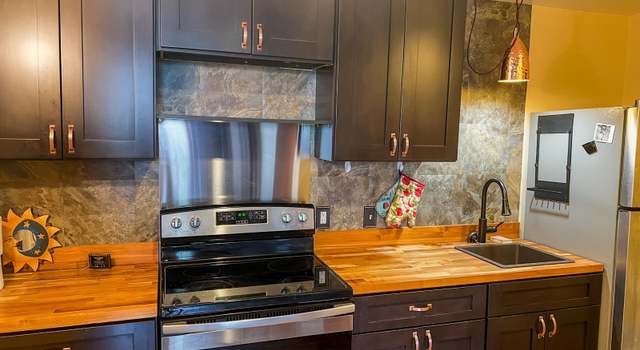 Photo of 335 Cypress St Unit 3P, Manchester, NH 03103
