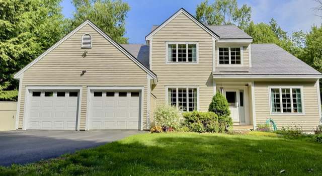 Photo of 379 Brookside Dr, New London, NH 03257