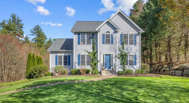 Photo of 16 Hunter Mill Way, Londonderry, NH 03053