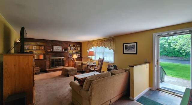 Photo of 14 Bow Ln, Pembroke, NH 03275