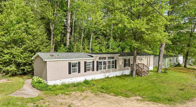 Photo of 130 Sugar Hill Dr, Bristol, NH 03222