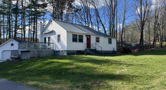 Photo of 1075 Middle Rd, Dummerston, VT 05301