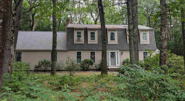 Photo of 23 Upham Rd, Amherst, NH 03031