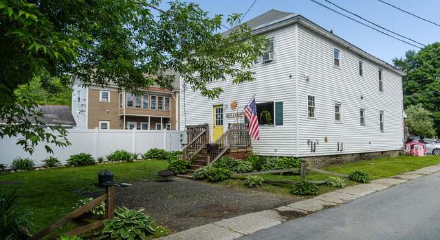 Photo of 10 Ash St, North Walpole, NH 03609