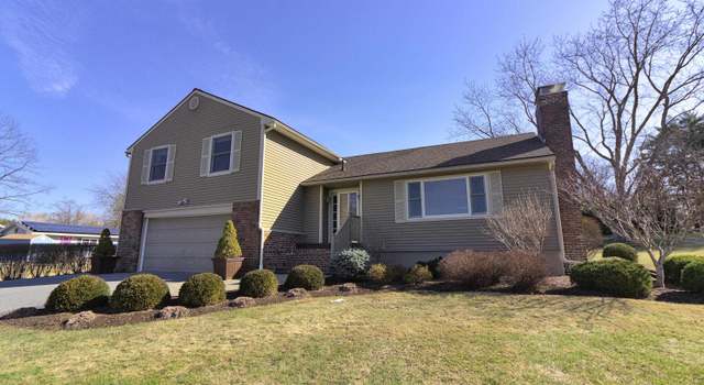 Photo of 20 Harvest Hills Dr, Shaftsbury, VT 05257