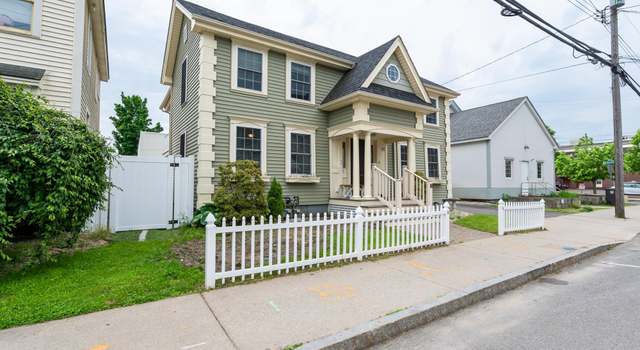 Photo of 28 E Pearl St Unit A, Nashua, NH 03060