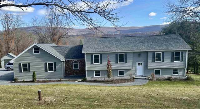 Photo of 196 Glastenview Dr, Shaftsbury, VT 05262