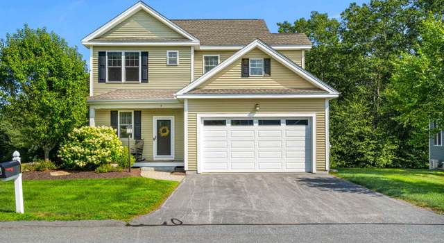 Photo of 6 Cottonwood Way, Manchester, NH 03102
