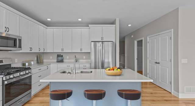 Photo of 443 Chloe Cir Unit 26-2, Williston, VT 05495