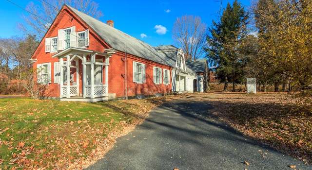 Photo of 33 Giddings St, Springfield, VT 05150