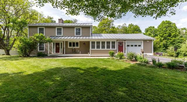 Photo of 374 Rush Rd, Henniker, NH 03242