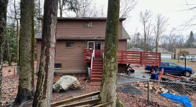 Photo of 160 Great East Ln, Wakefield, NH 03872