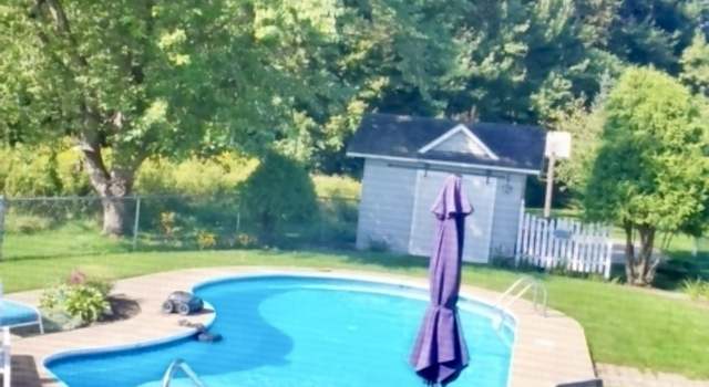 Photo of 117 Homestead Rd, Highgate, VT 05459