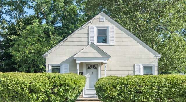 Photo of 76 Charleston Ave, Manchester, NH 03102