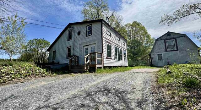 Photo of 405 Cross Rd, Bradford, VT 05033