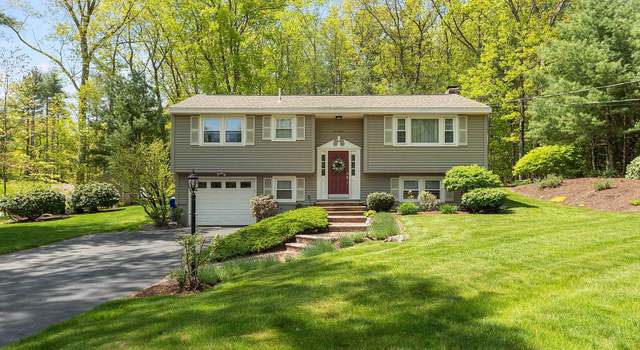 Photo of 17 Stoney Ln, Hudson, NH 03051