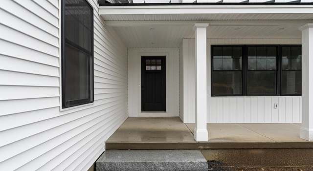 Photo of 4 Robin Way #8, Chester, NH 03036