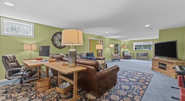 Photo of 93 Hannahs Pl, Colchester, VT 05446