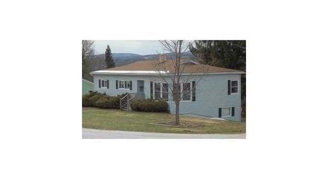 Photo of 28 Snow Ave, Barre, VT 05641