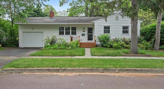 Photo of 213 Pleasant Ave, Burlington, VT 05408