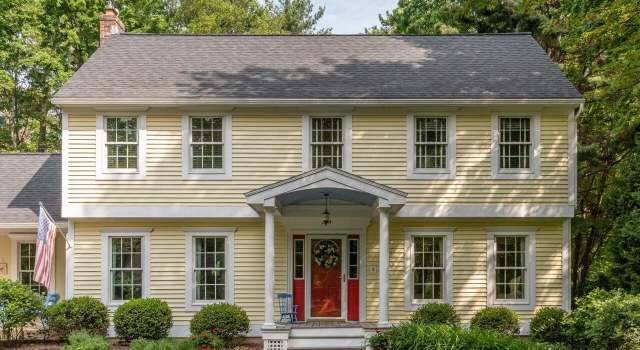 Photo of 51 Old Sawmill Rd, Colchester, VT 05446