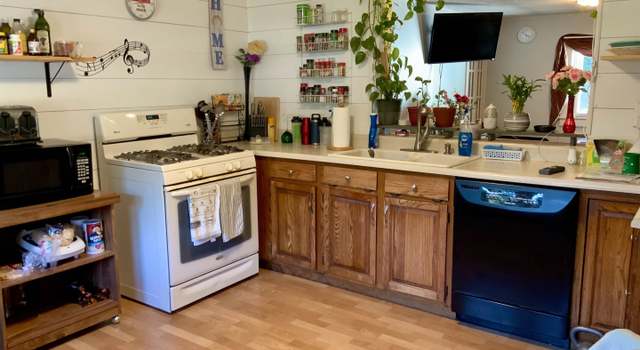 Photo of 17 Frenette Dr, Hudson, NH 03051